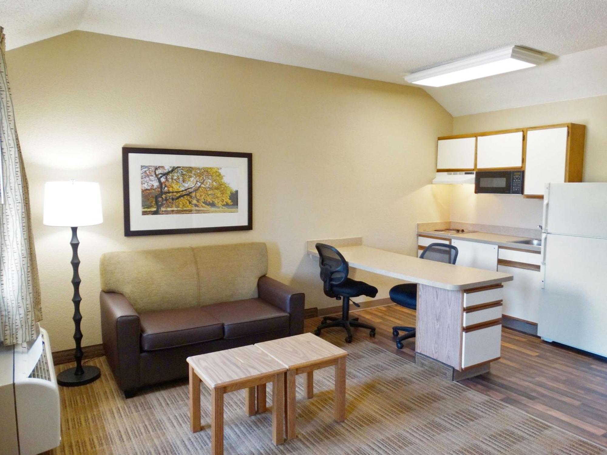 Extended Stay America Select Suites - Orlando - Lake Mary - 1040 Greenwood Blvd Luaran gambar