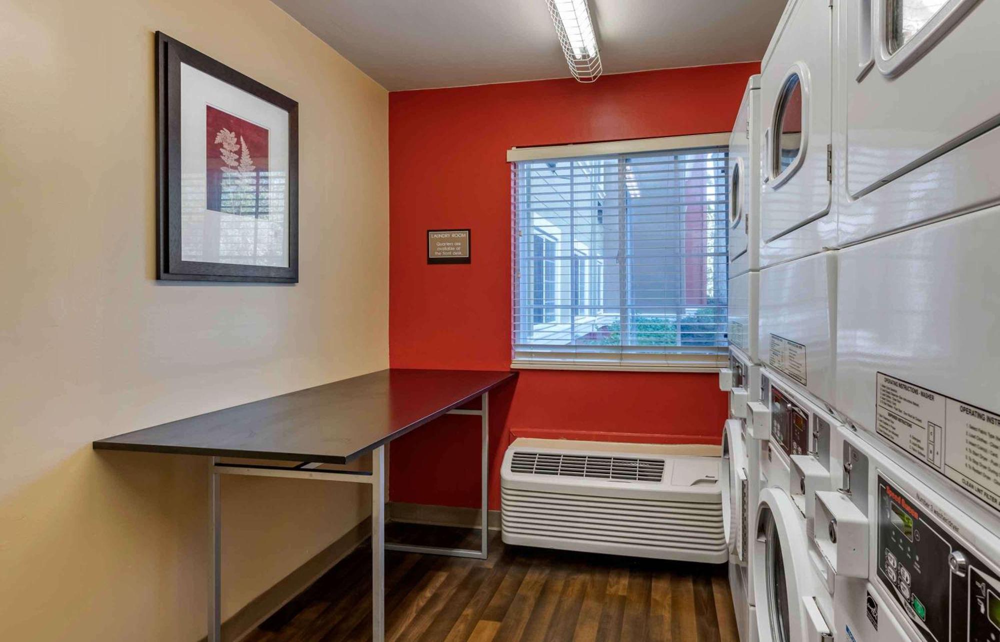 Extended Stay America Select Suites - Orlando - Lake Mary - 1040 Greenwood Blvd Luaran gambar