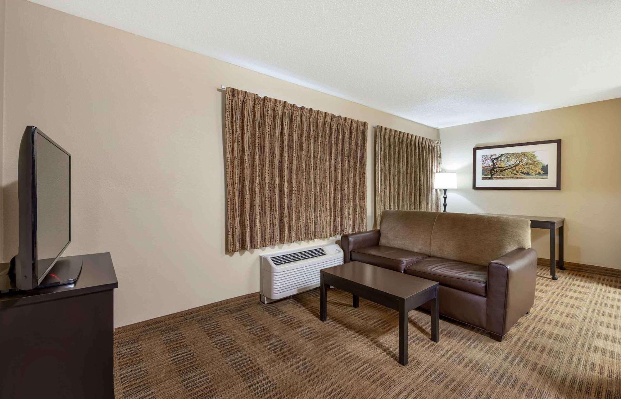 Extended Stay America Select Suites - Orlando - Lake Mary - 1040 Greenwood Blvd Luaran gambar