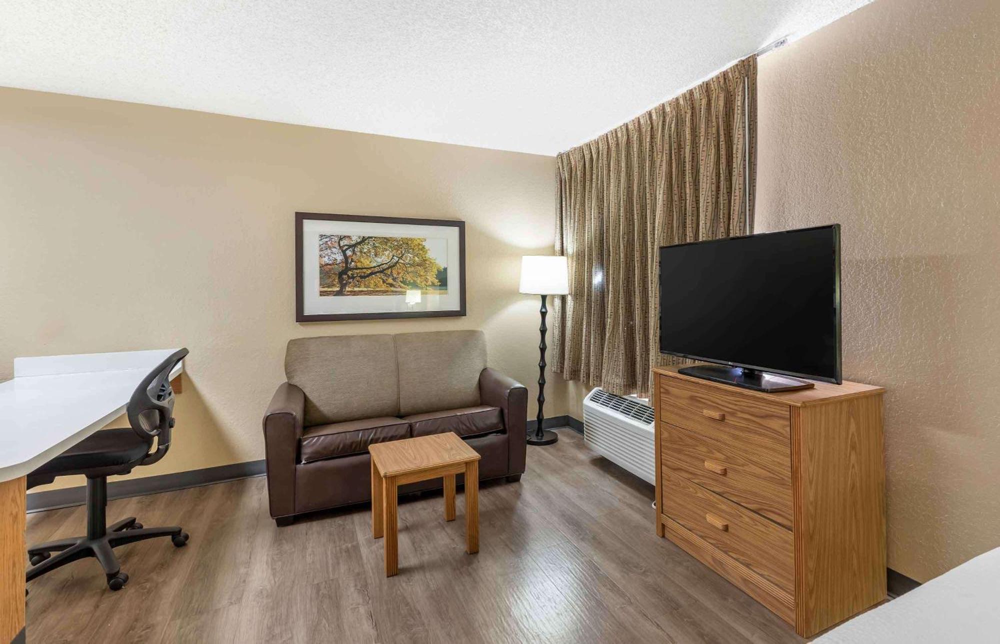 Extended Stay America Select Suites - Orlando - Lake Mary - 1040 Greenwood Blvd Luaran gambar